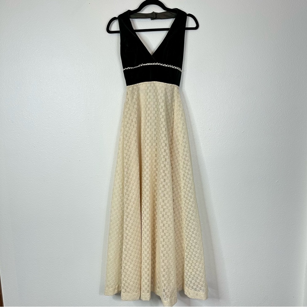 Vintage Candi Jones velvet halter maxi dress lace skirt bohemian cottagecore